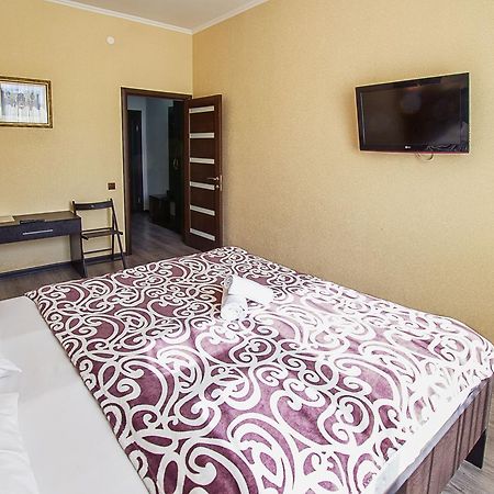 Mini Hotel Bereket Dip Akmola Esterno foto